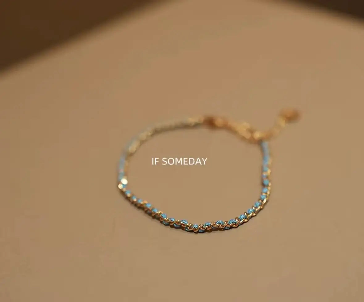 Delicate gold chain bracelet with turquoise beads, minimalist design for everyday wear