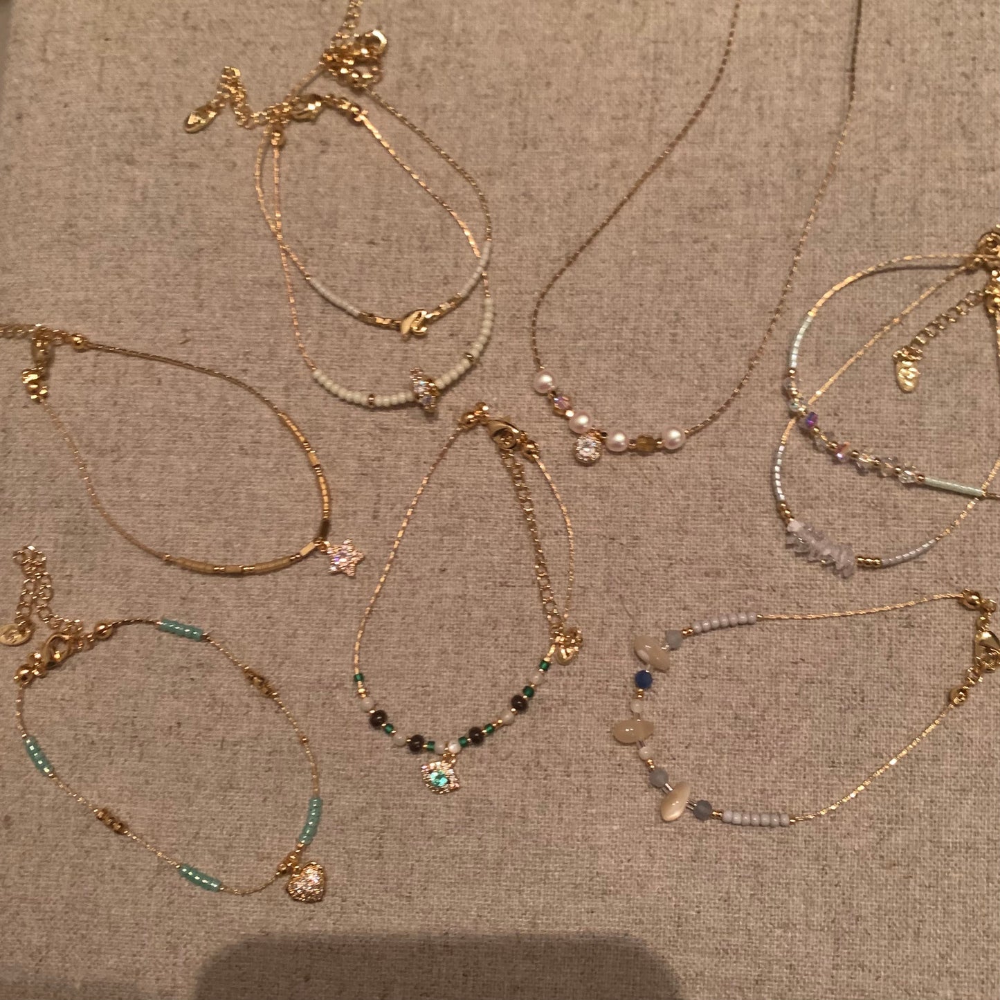 2025 new bracelet collection exquisite design, small niche style, sweet, everyday and versatile light luxury bracelet