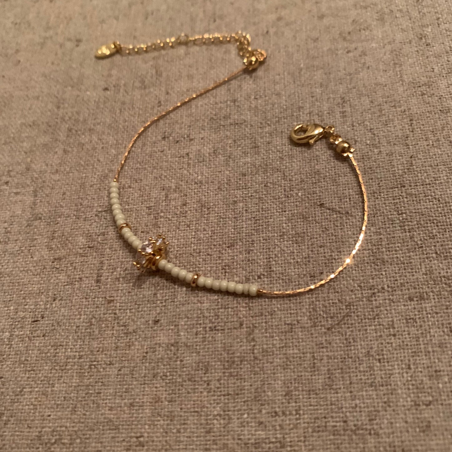 2025 new bracelet collection exquisite design, small niche style, sweet, everyday and versatile light luxury bracelet