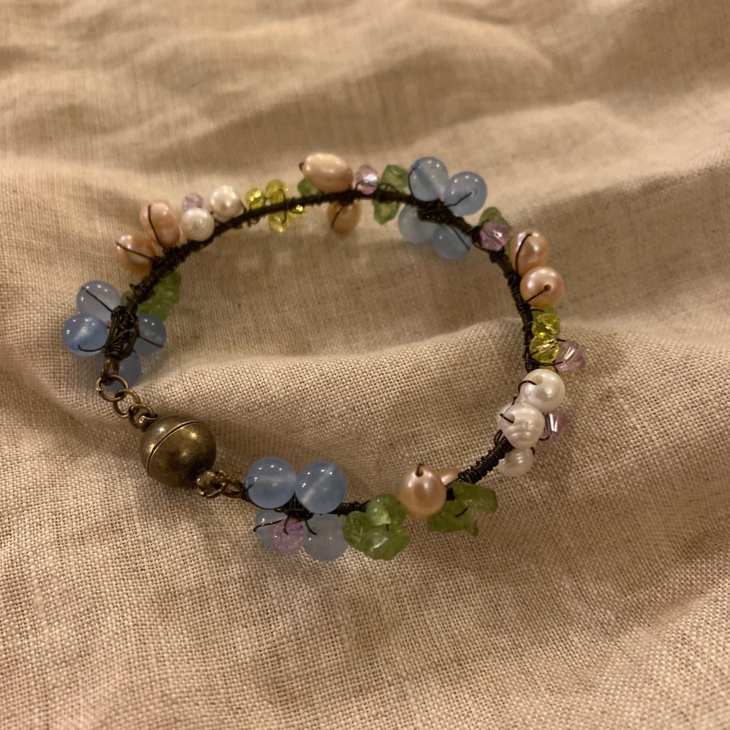 Natural pearl and crystal hand-woven craftsmanship Good luck is coming - Belle Jewelry