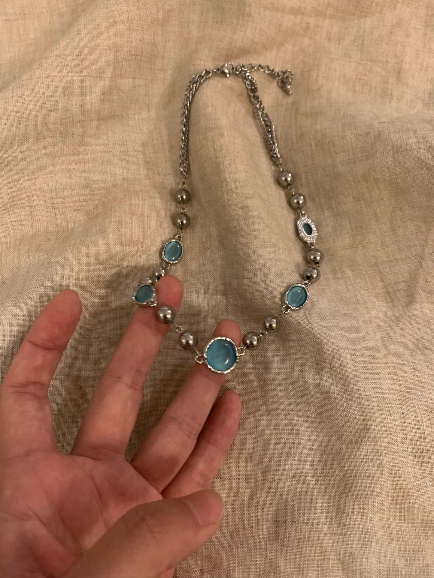 Blue acrylic alloy necklace - Belle Jewelry