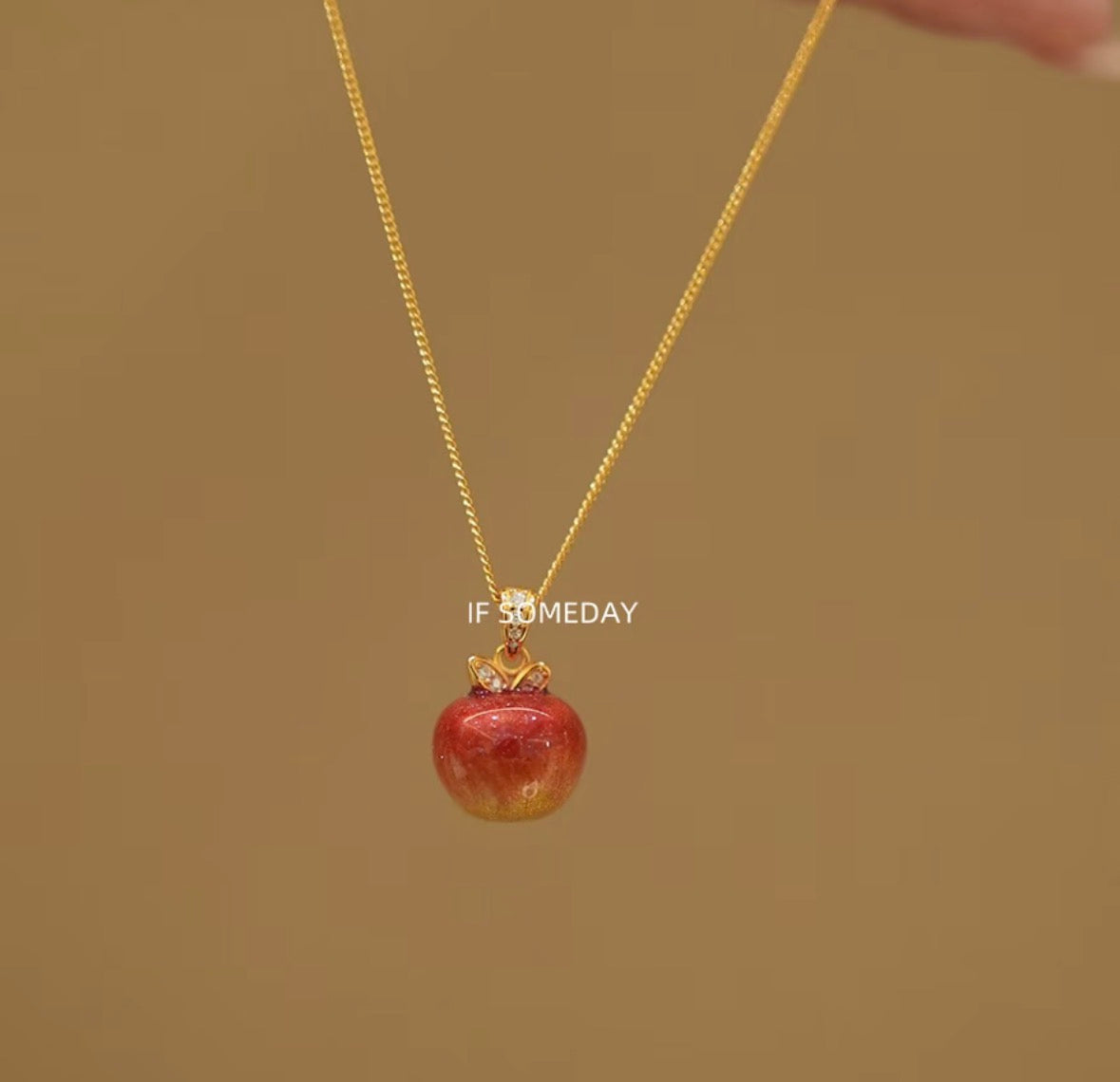 S925 Sliver Necklace with apple pendant gold color waterproof