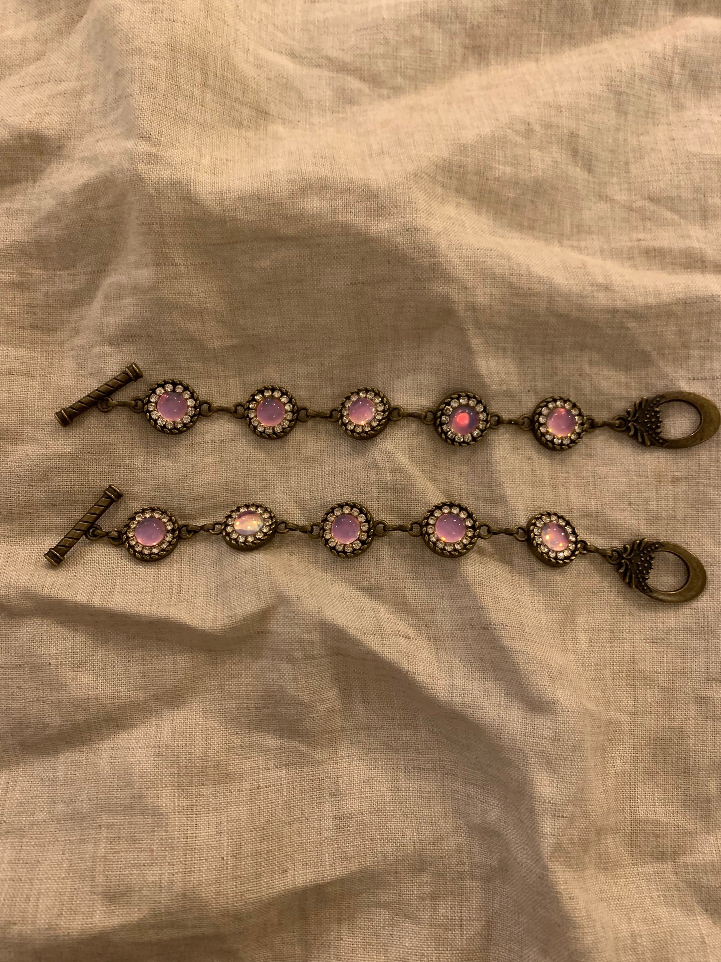 Exotic accessories Vintage bracelets retro style - Belle Jewelry