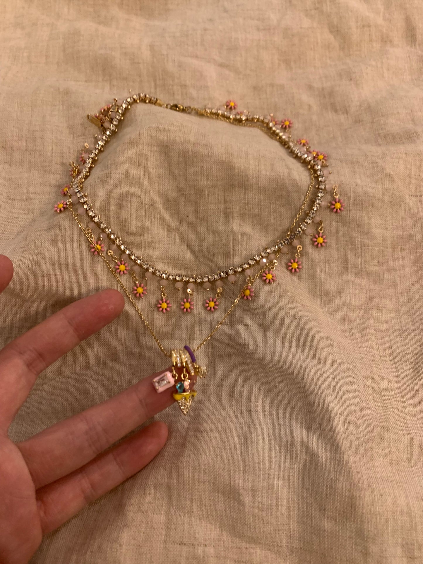 Cream Flower Layered Necklace summer style Vintage - Belle Jewelry