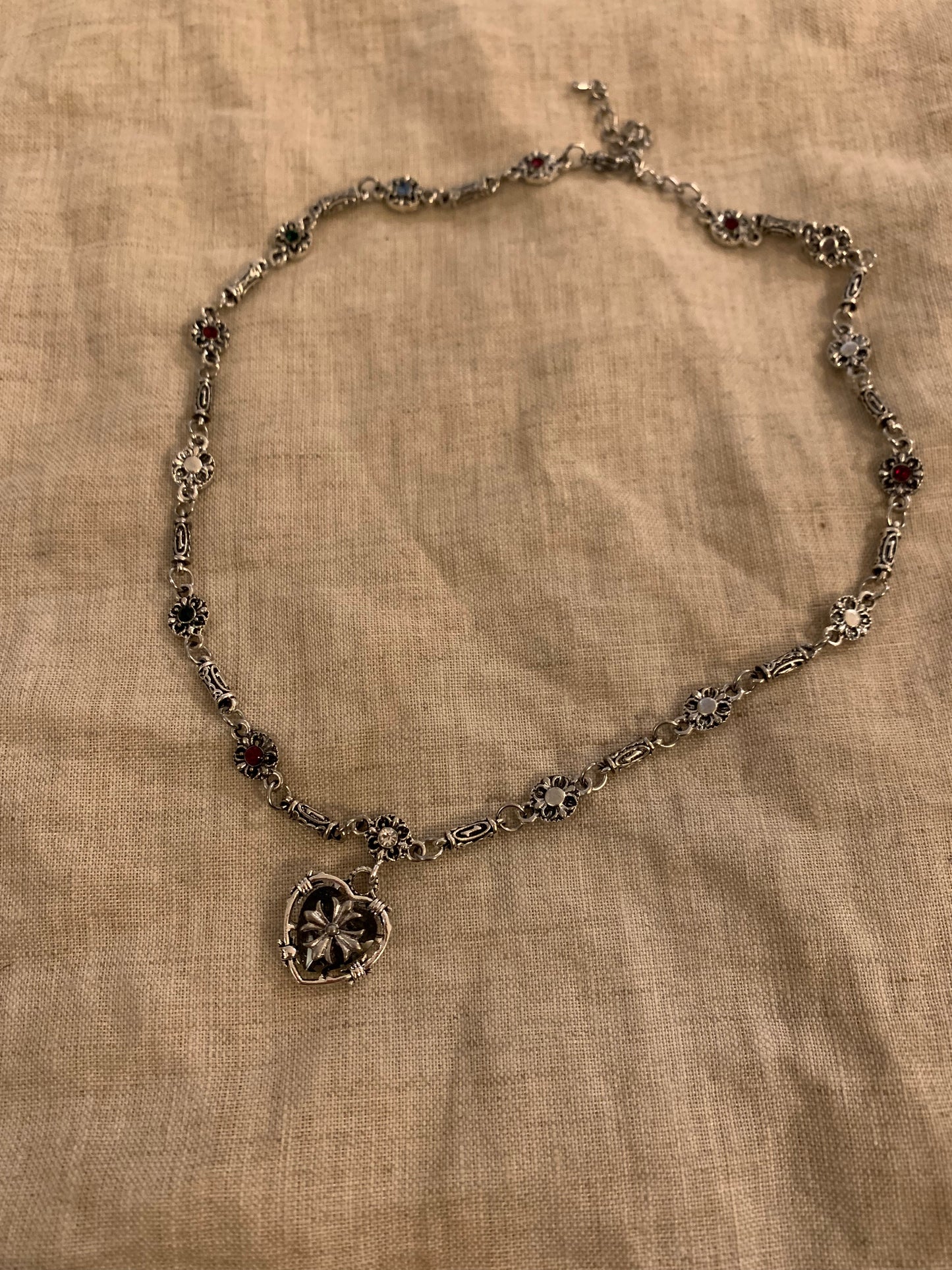 Vintage design love cube alloy necklace - Belle Jewelry