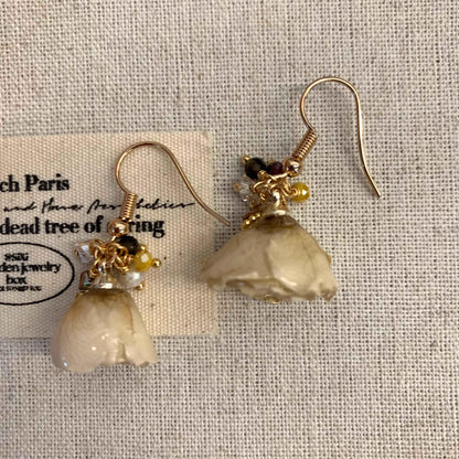 Earrings made of real flowers unique design girls