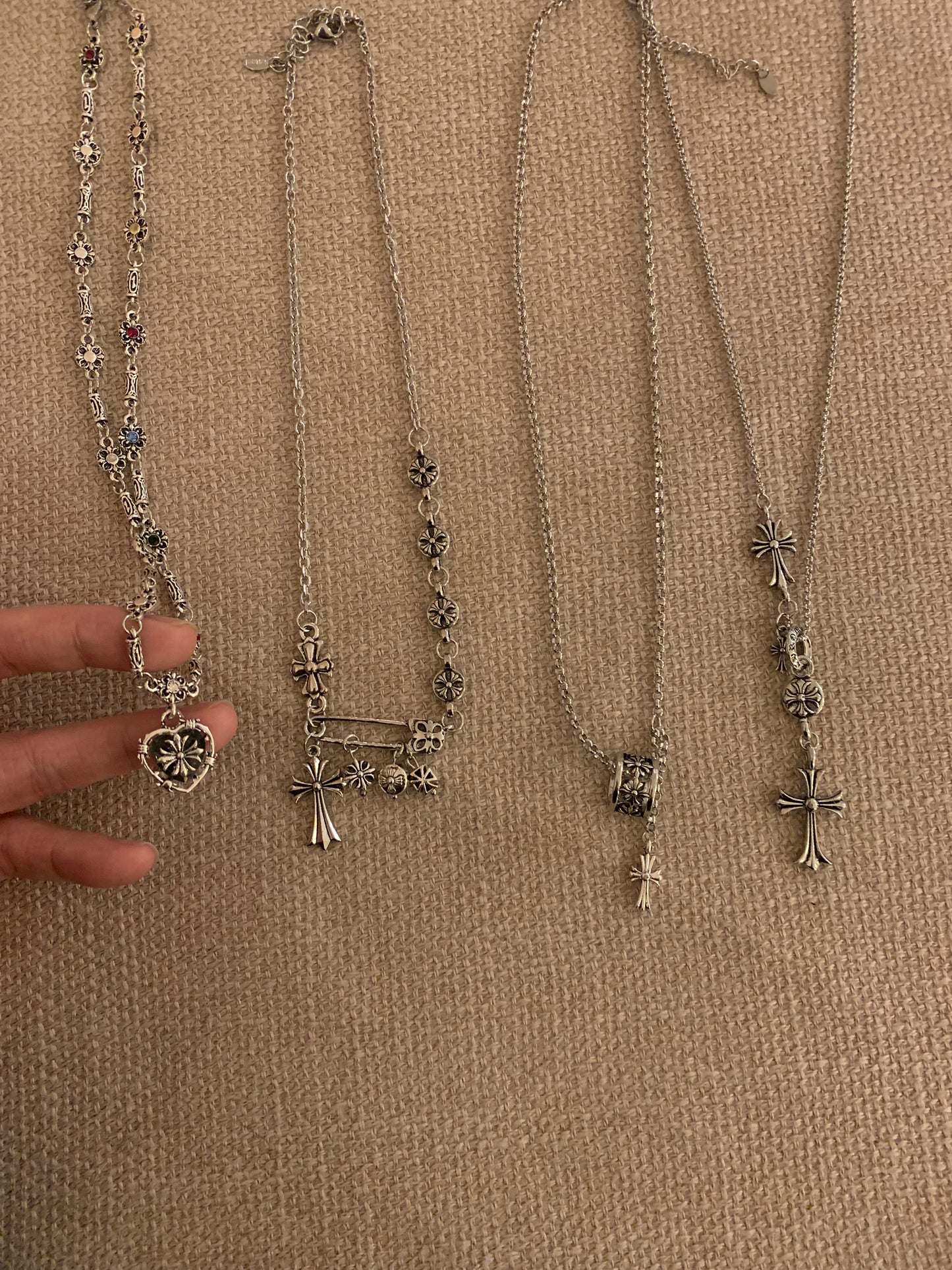 100005-Vintage design love cube alloy necklace Chorome style