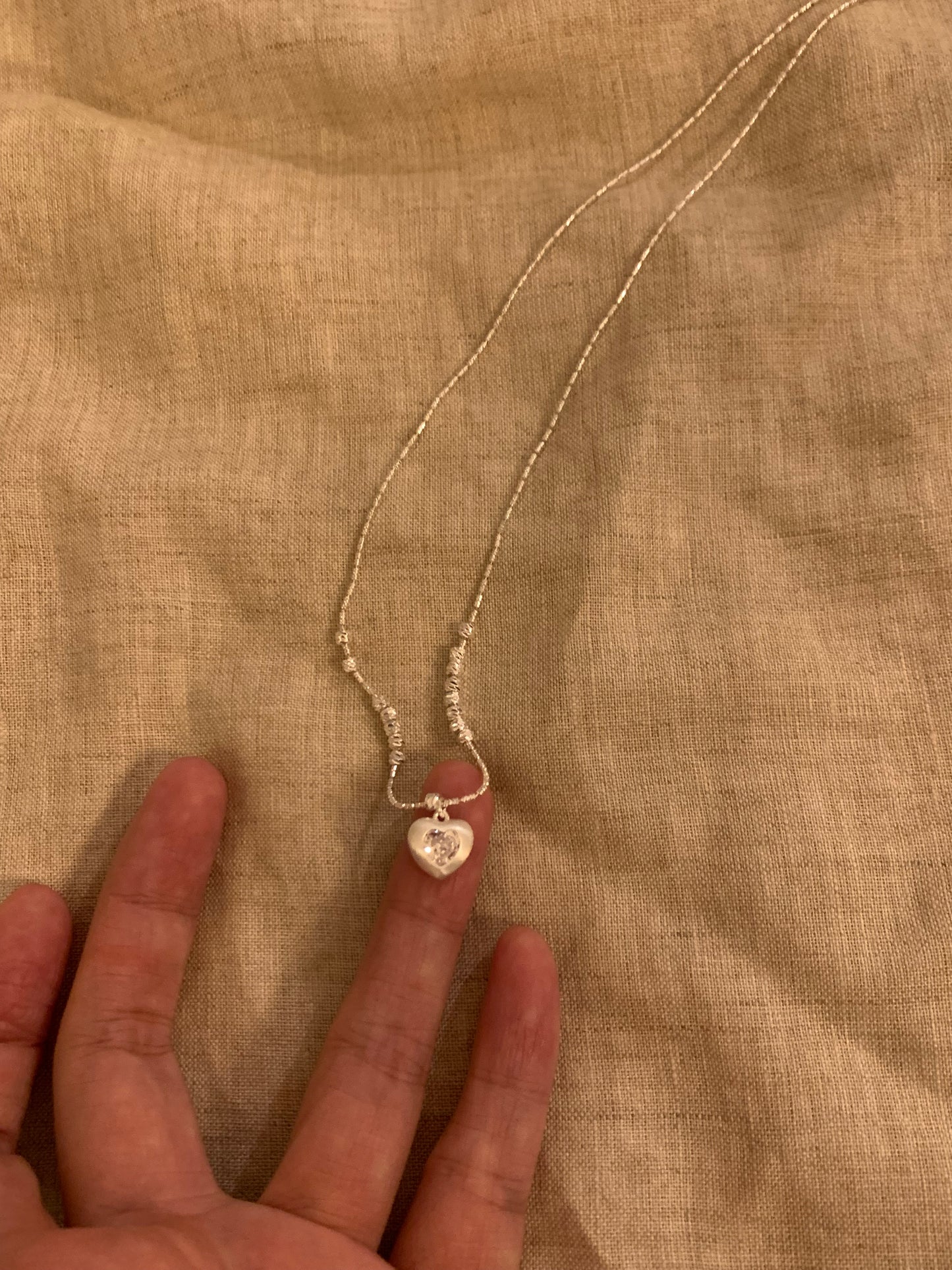 100030-Korean style sweet and girly faux pearl necklace with sparkling zircon.