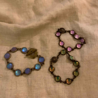 Vintage glass bracelet heavy metal design