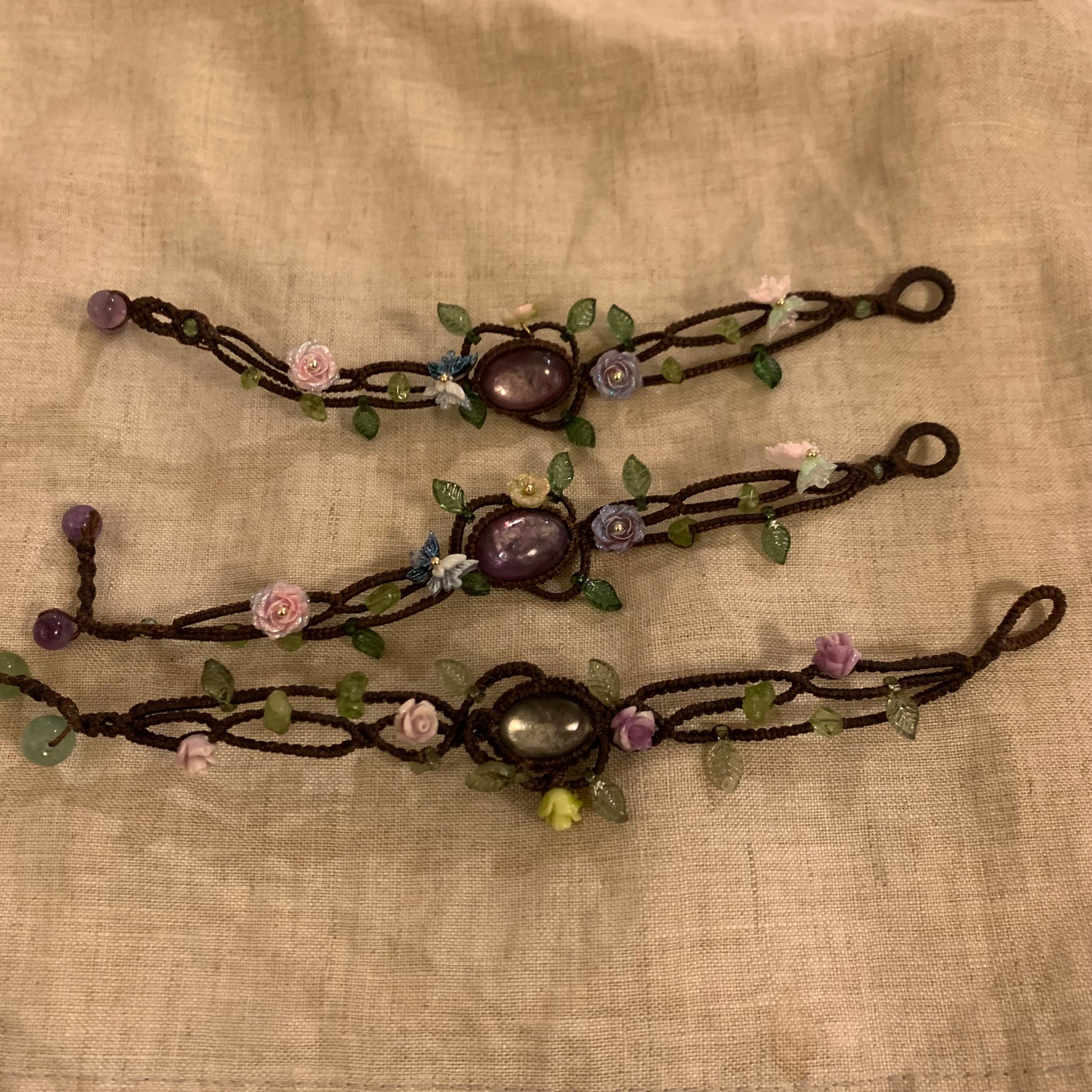 Handmade macramé bracelet live up to spring natural stone - Belle Jewelry 