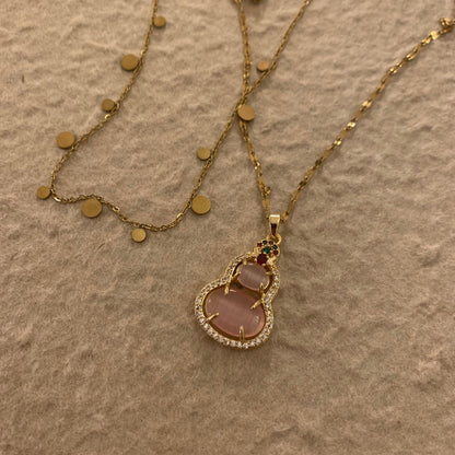 Pink Gourd Necklace Gourd symbolizes fortune and luck（福禄） - Belle Jewelry 