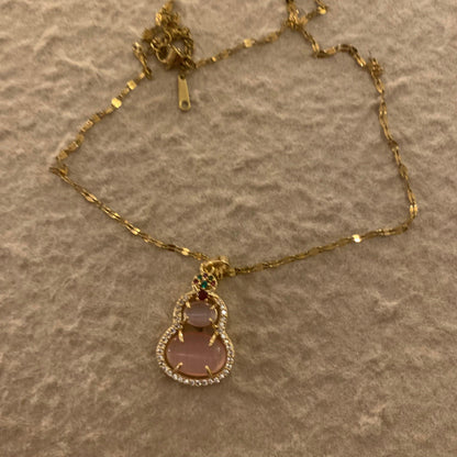 Pink Gourd Necklace Gourd symbolizes fortune and luck（福禄） - Belle Jewelry 