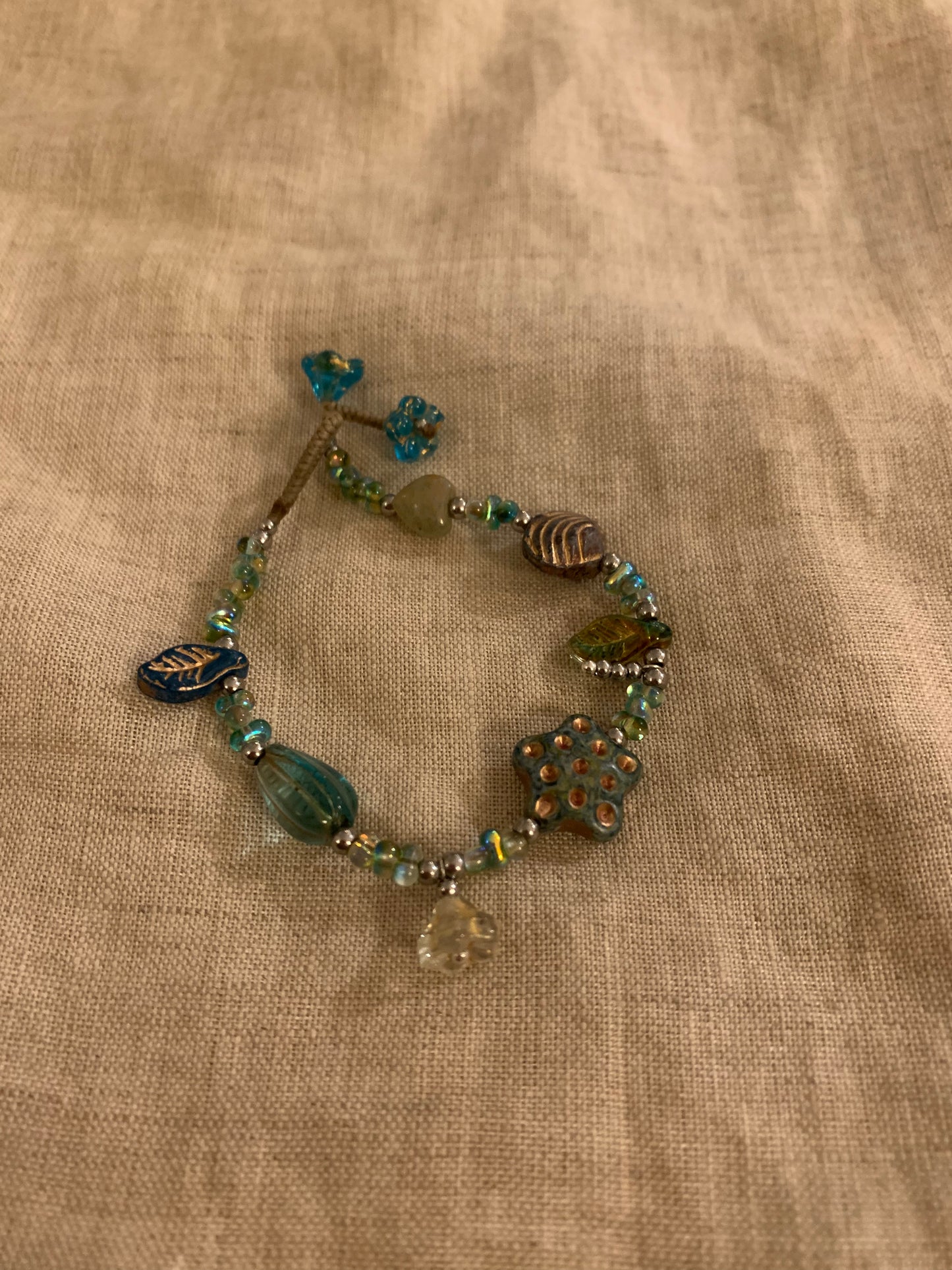 100020-Handmade bracelets Chinese style handcrafted bracelets