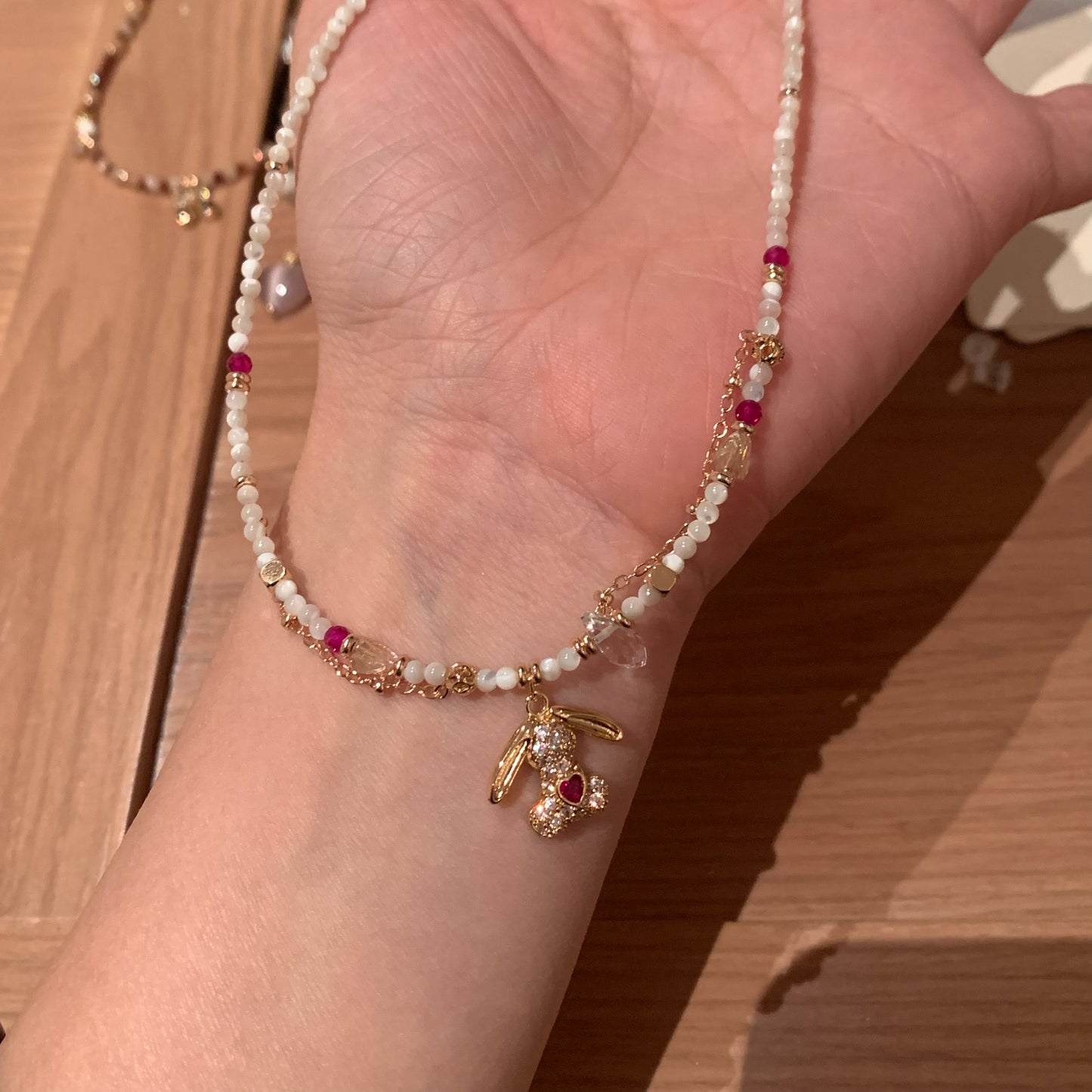 100110-Handmade natural stone beaded necklace, niche and elegant style, suitable for everyday wear