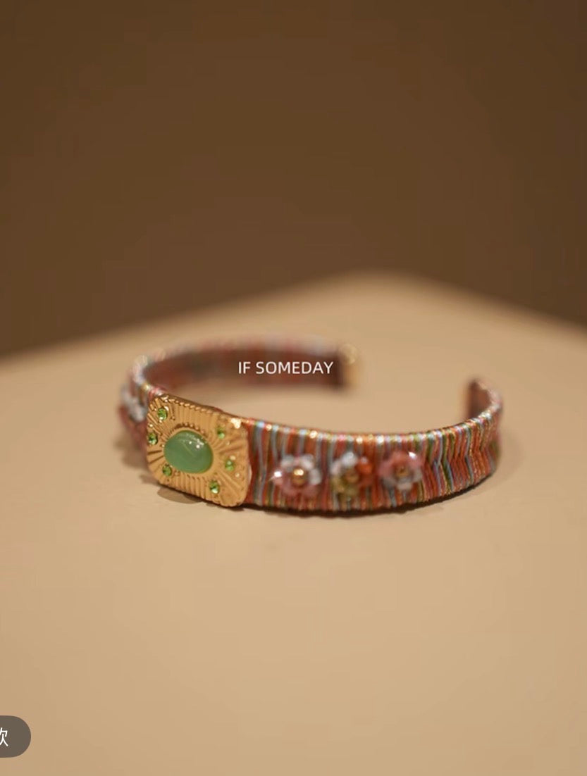 Vintage design hand-wound bracelet ｜Belle Jewelry