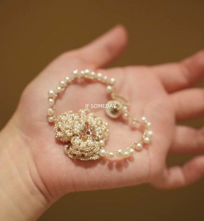 Camellia pearl bracelet, hand-woven technique, classic and elegant 13-16cm wrist