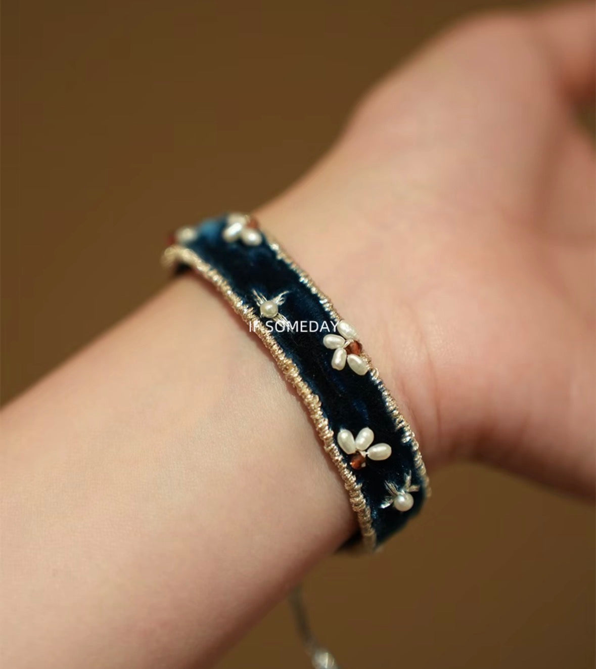 Natural pearl hand-embroidered bracelet wrist 14-19cm