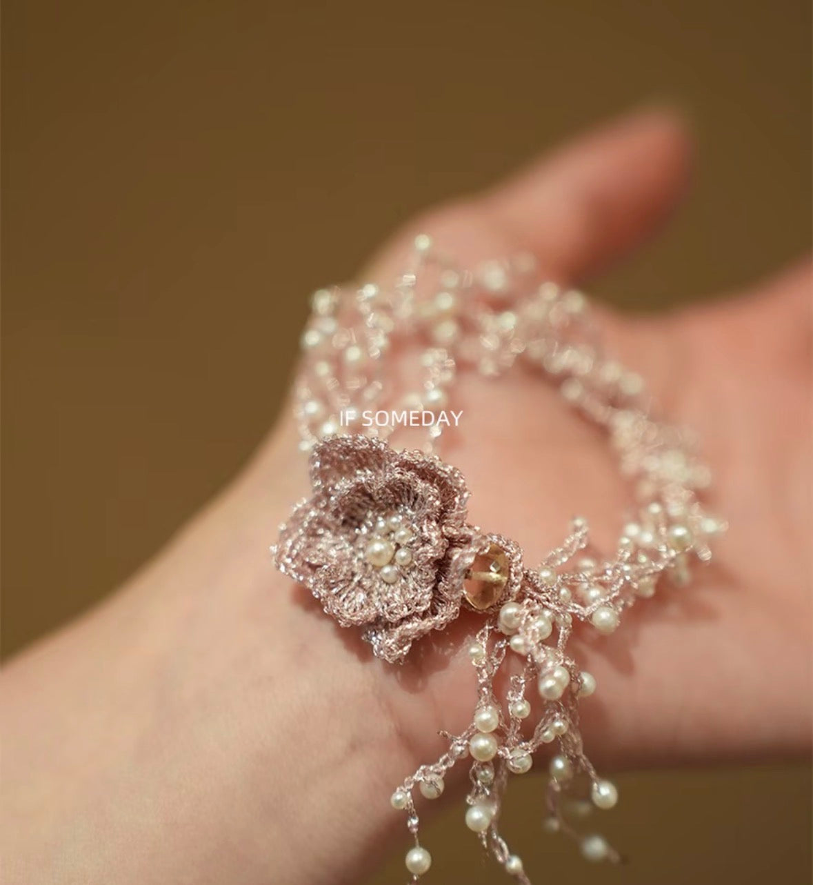 Leisure and vacation style freshwater pearl crochet camellia bracelet 13-16.5cm wrist