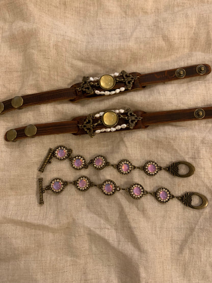 Exotic accessories Vintage bracelets retro style - Belle Jewelry 