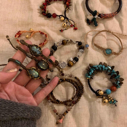 Handmade natural stone vintage bracelet hypoallergenic jewelry| Belle Jewelry